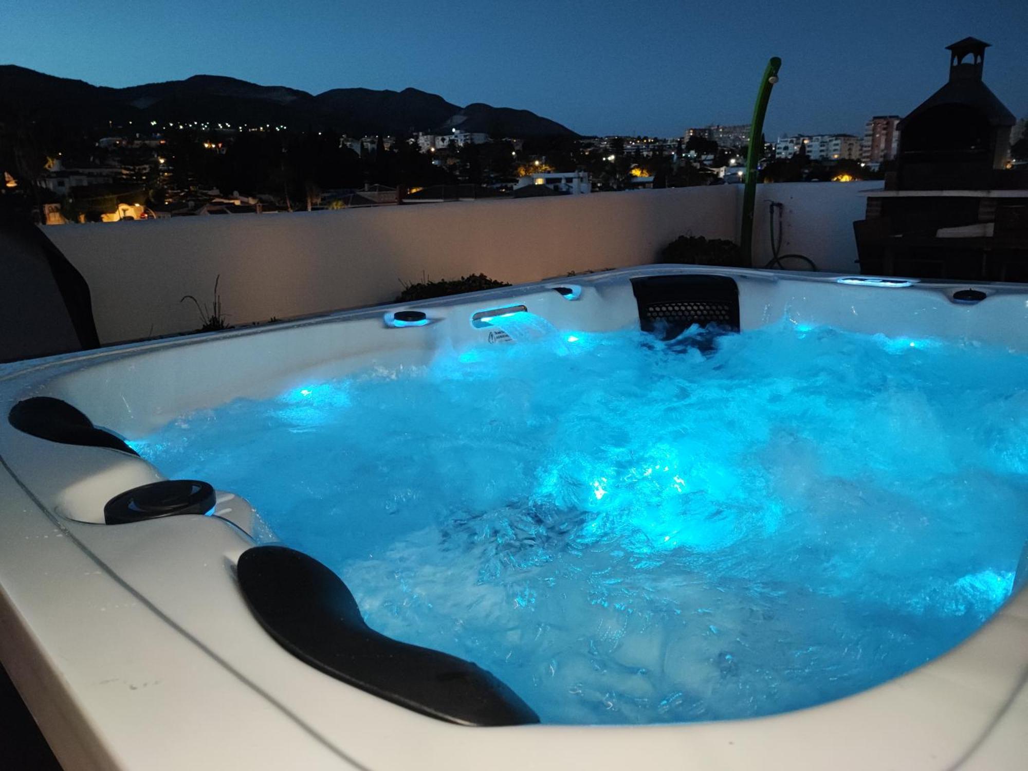 Appartement Isla De Benalmadena 1, Jacuzzi, 80M From The Sea, Ac, Bbq, Private Parking, Big Terrace Extérieur photo